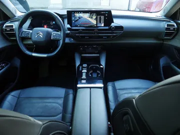 Car image 21