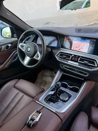 Car image 33