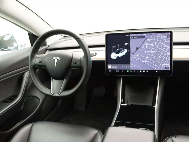 Tesla Model 3 Long Range AWD 258 kW image number 5