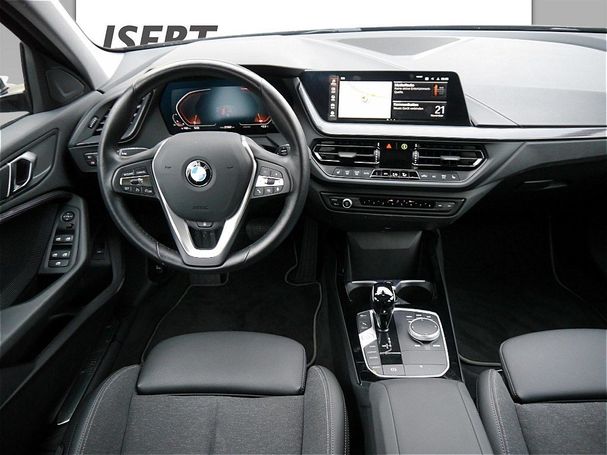 BMW 118i Sport Line 100 kW image number 7