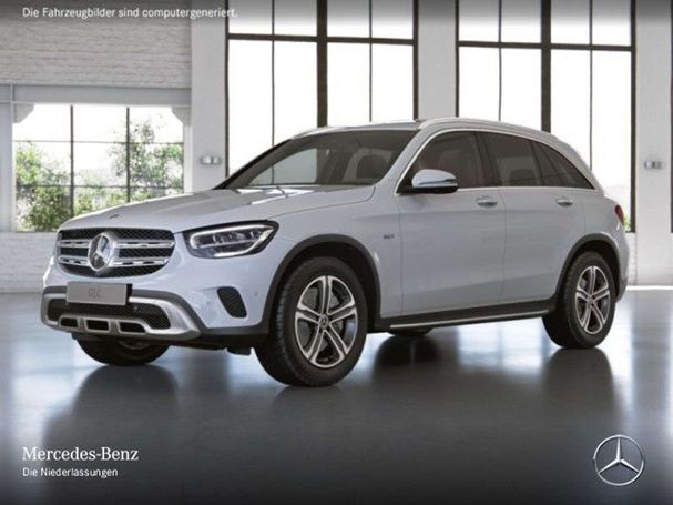 Mercedes-Benz GLC 300 e 235 kW image number 15