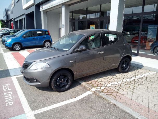 Lancia Ypsilon 51 kW image number 1