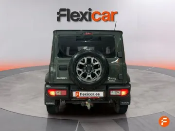 Car image 4