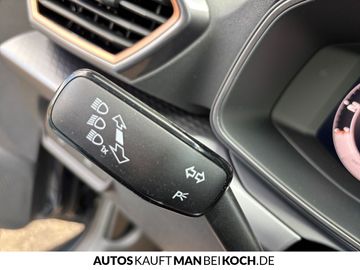 Car image 35