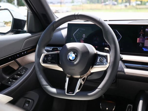 BMW 520i 140 kW image number 16