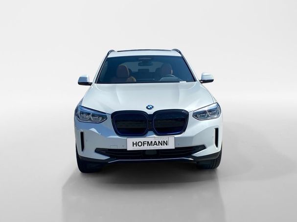 BMW iX3 Impressive 210 kW image number 2