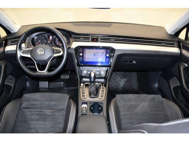 Volkswagen Passat Variant 2.0 TDI DSG Elegance 140 kW image number 6