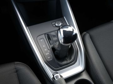 Car image 37