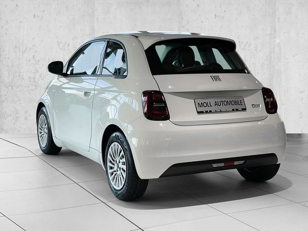 Fiat 500 e 70 kW image number 2