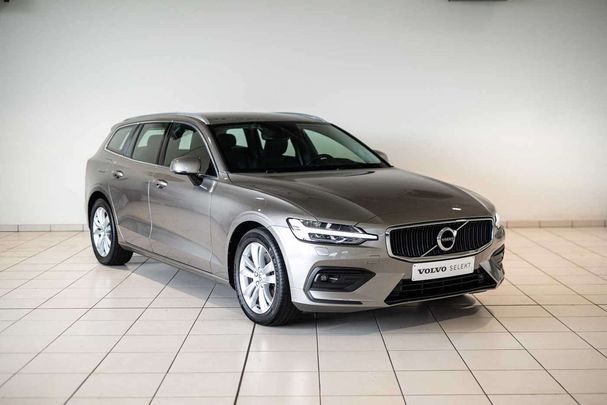 Volvo V60 B4 Momentum 145 kW image number 2