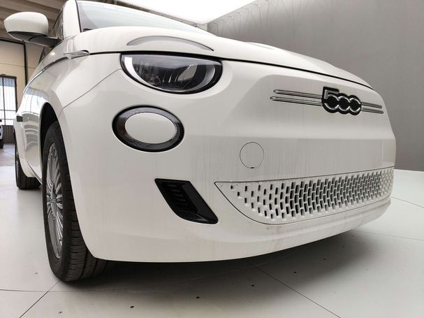 Fiat 500 e 70 kW image number 31