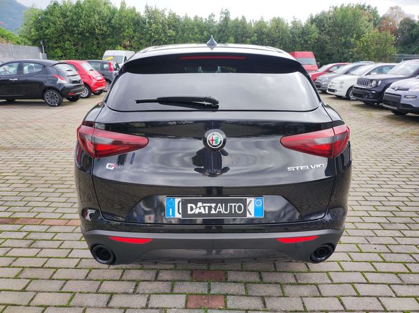 Alfa Romeo Stelvio 2.2 140 kW image number 4