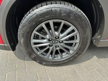 Car image 37