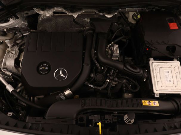 Mercedes-Benz B 180 100 kW image number 38