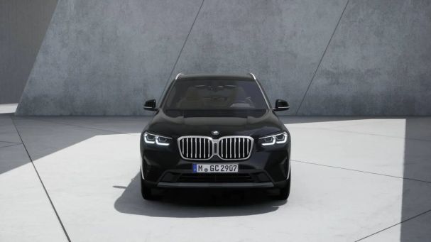 BMW X3 xDrive 110 kW image number 2