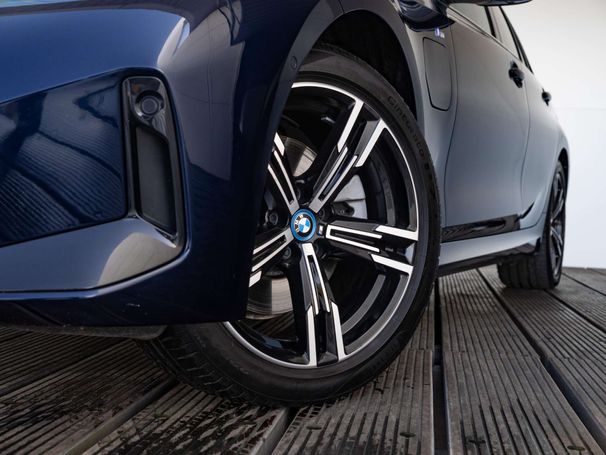 BMW 330 e Touring 215 kW image number 14