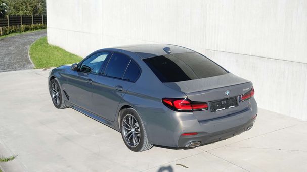 BMW 520i 135 kW image number 17