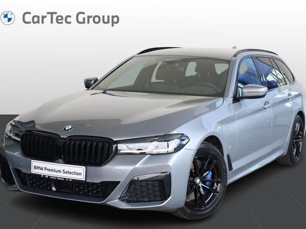 BMW 520d Touring xDrive 140 kW image number 1