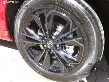 Car image 37