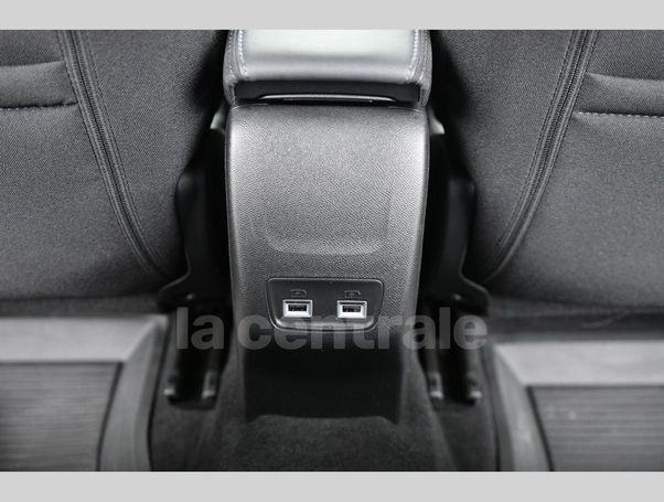 Peugeot 2008 e 50 kWh 100 kW image number 24