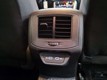 Car image 41