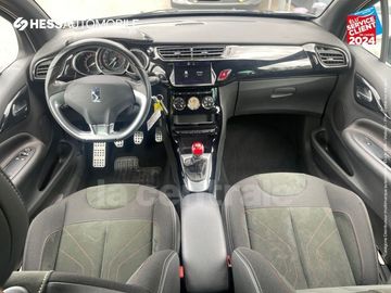 Car image 29