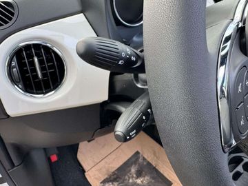 Car image 37