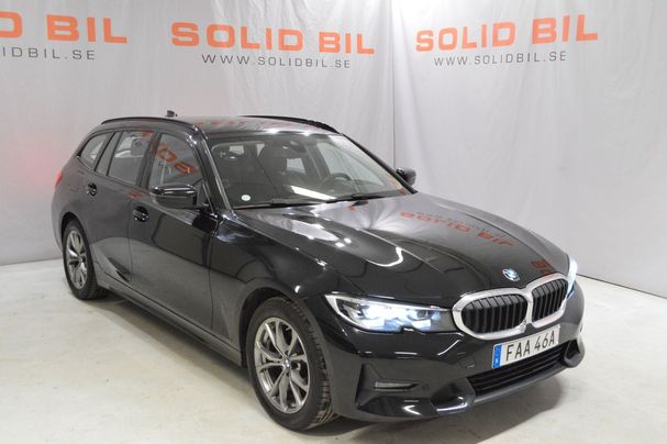 BMW 320d Touring xDrive Sport Line 140 kW image number 2