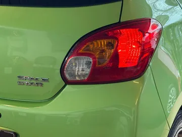 Car image 26