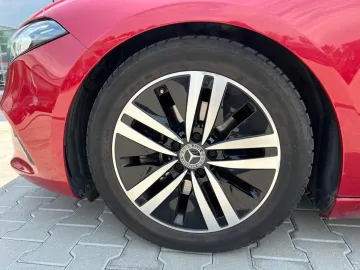 Car image 36