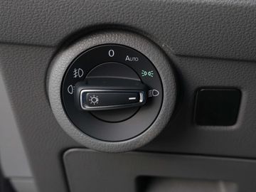 Car image 41