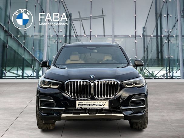 BMW X5 45e xDrive 290 kW image number 2