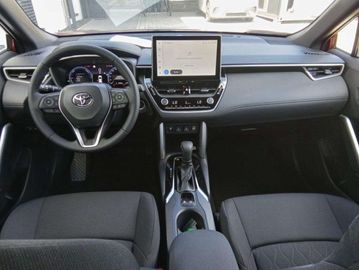 Car image 13