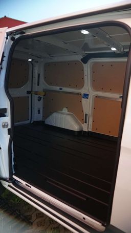 Ford Transit Custom 300 96 kW image number 12