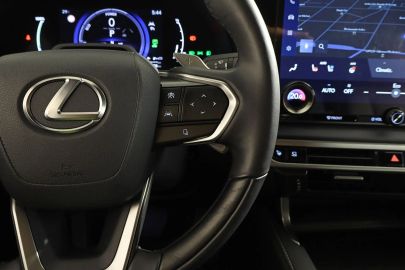 Car image 38