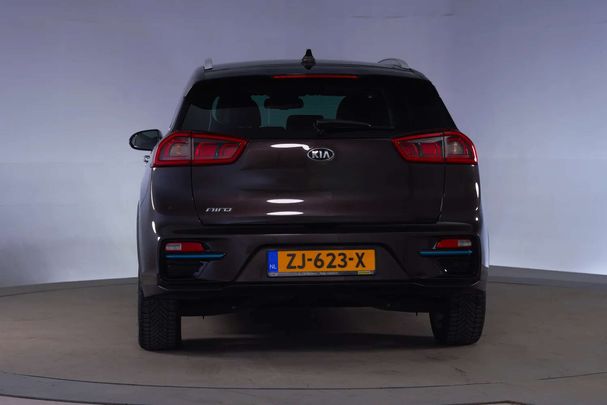 Kia Niro e 64 kWh 150 kW image number 35