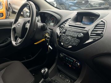 Car image 29