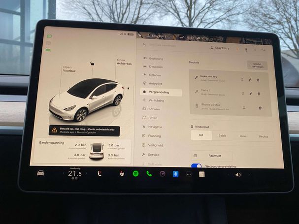 Tesla Model Y Long Range AWD 378 kW image number 29