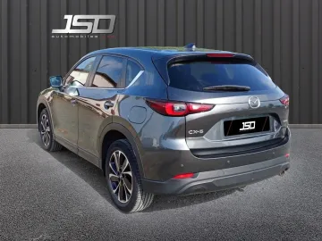 Car image 2