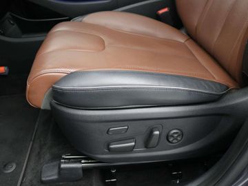 Car image 41