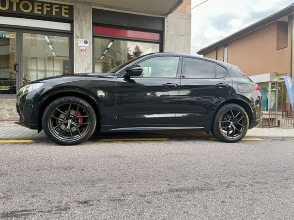 Alfa Romeo Stelvio 2.2 AT8 Q4 154 kW image number 4