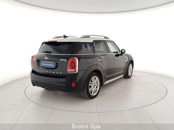 Mini Cooper SE Countryman ALL4 165 kW image number 3