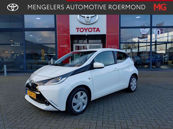 Toyota Aygo 51 kW image number 1