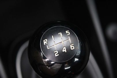 Car image 31