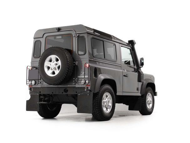 Land Rover Defender 90 2.2 90 kW image number 6