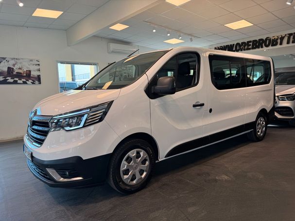 Renault Trafic Grand dCi 82 kW image number 1