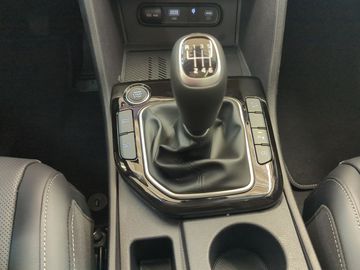 Car image 23