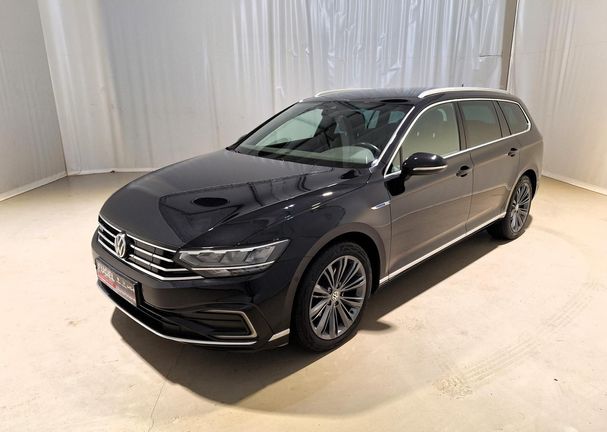 Volkswagen Passat GTE 1.4 TSI DSG 160 kW image number 1