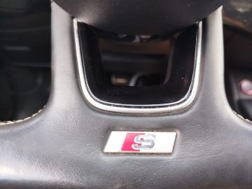 Car image 33