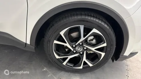 Car image 20